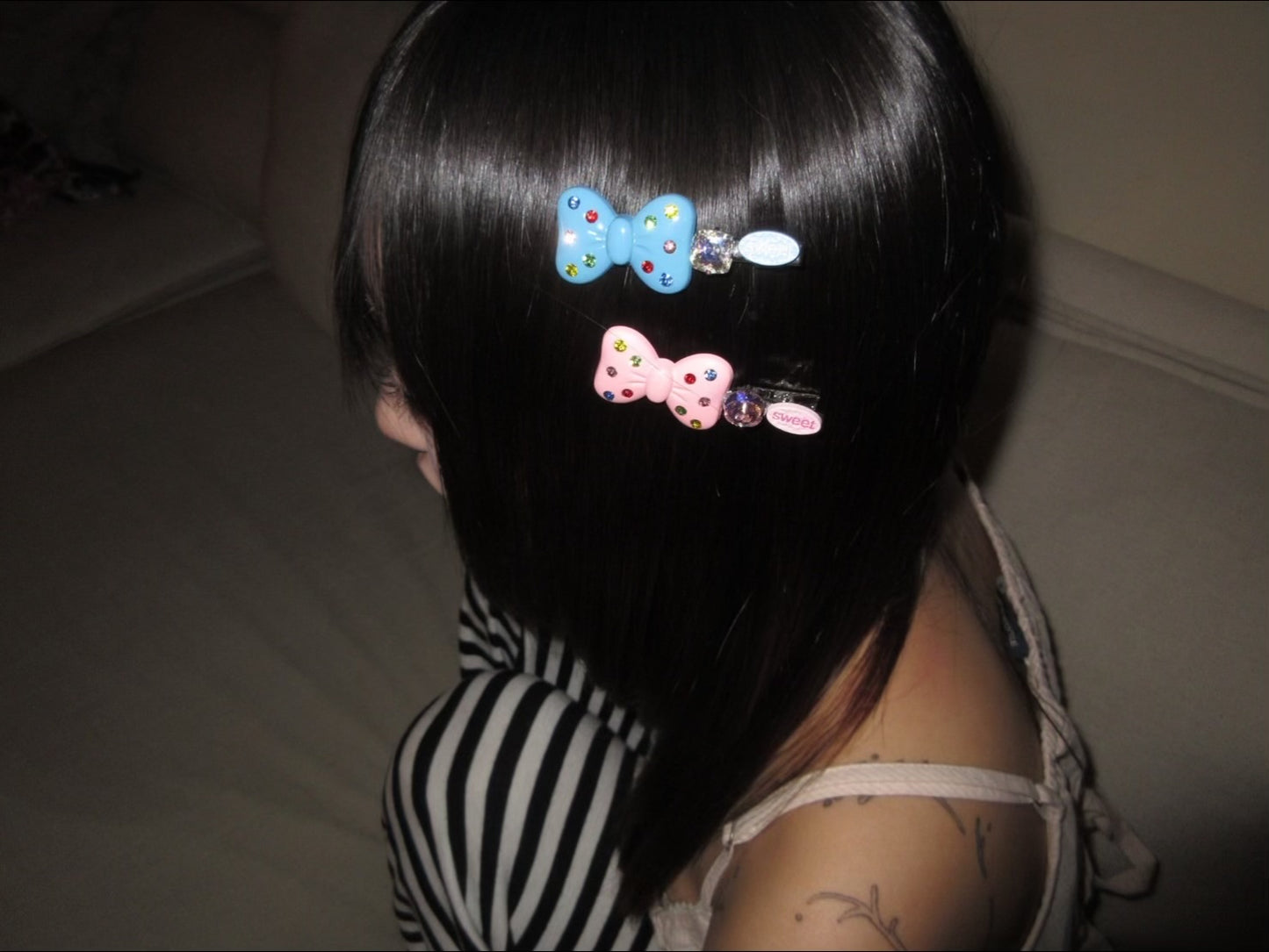 Color Gem Bow Hair Clips,
2pieces Set