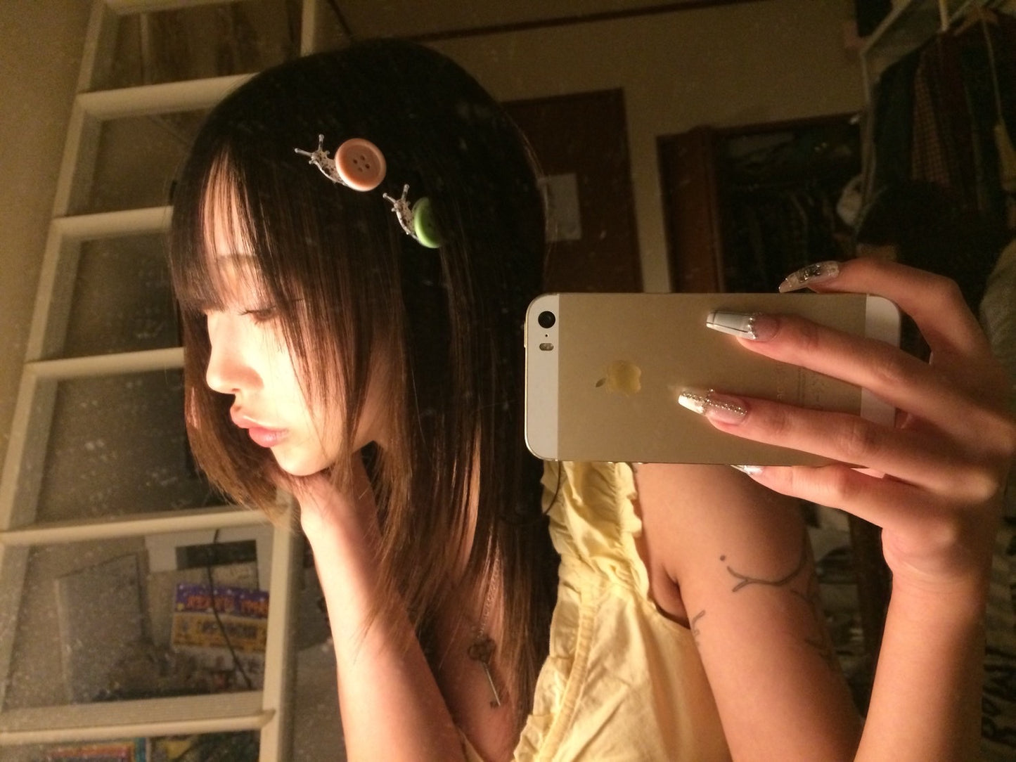 UmmFruit / Snail Button Hair Clip