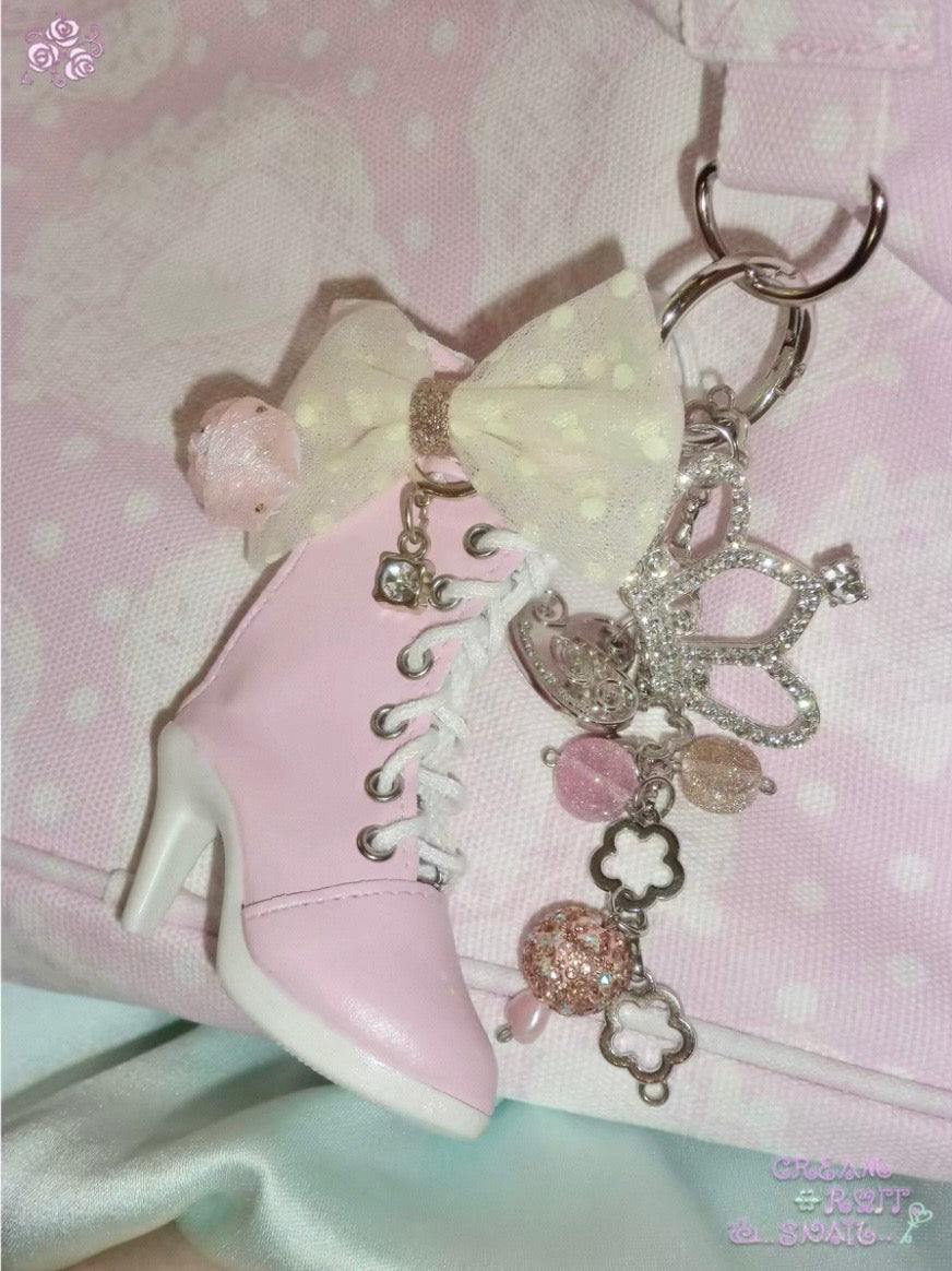 卷蜗Cream roll snail / Sparkling Crown High Heel Boot Bag Charm